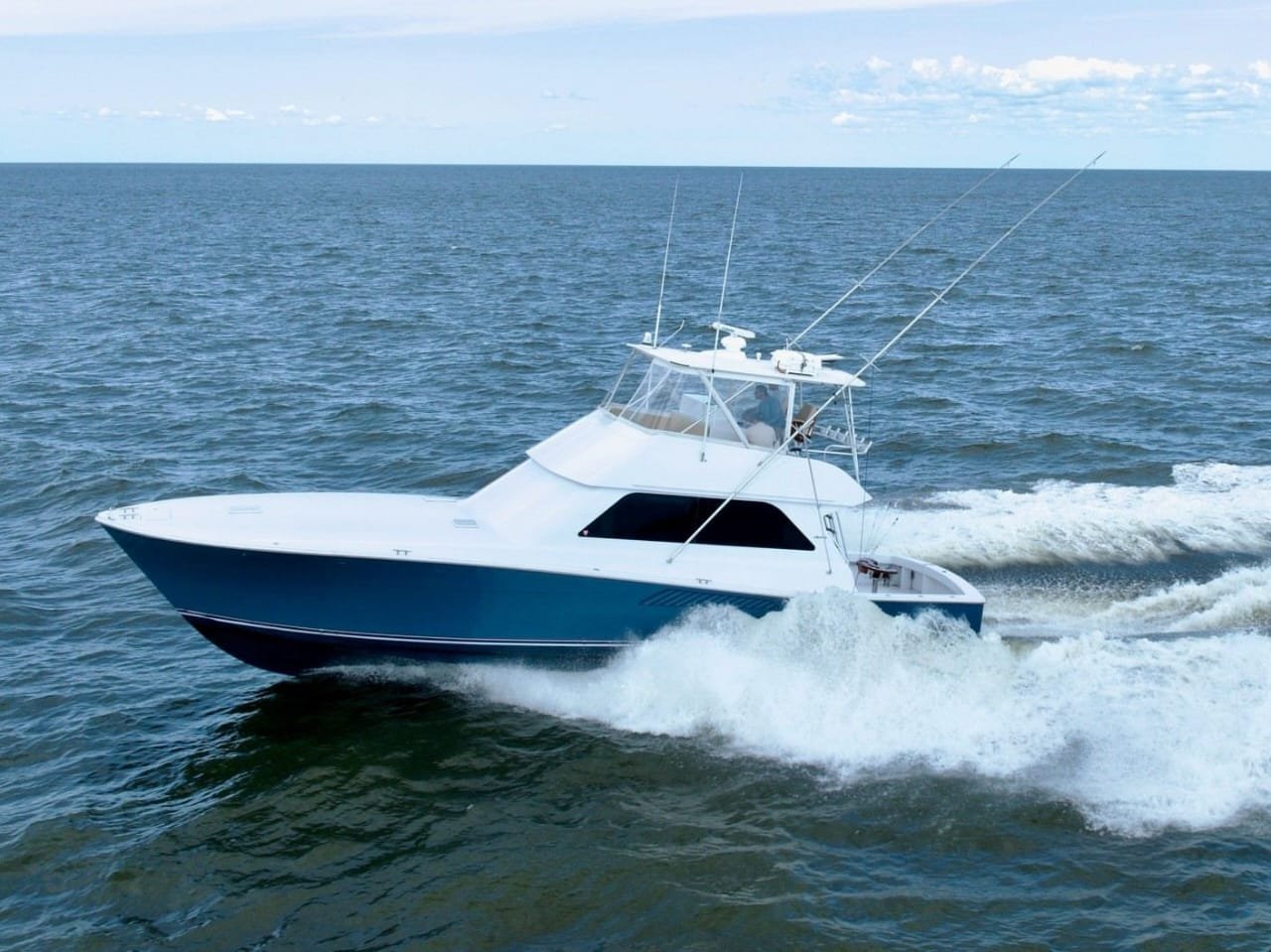 Starboard side profile Viking 50 Convertible Starboard Side Profile