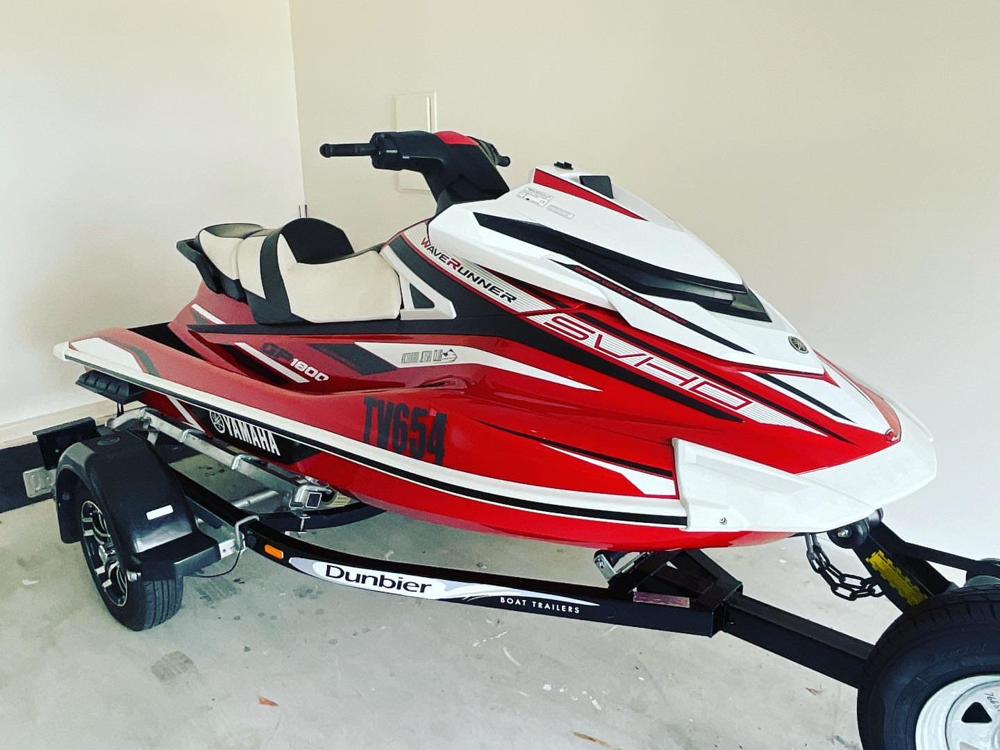 Top-Down Seat & Deck View yamaha waverunner fx svho Top-Down Seat and Deck View