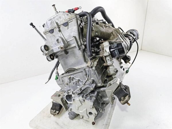 Yamaha FX1800 Engine Right Side View