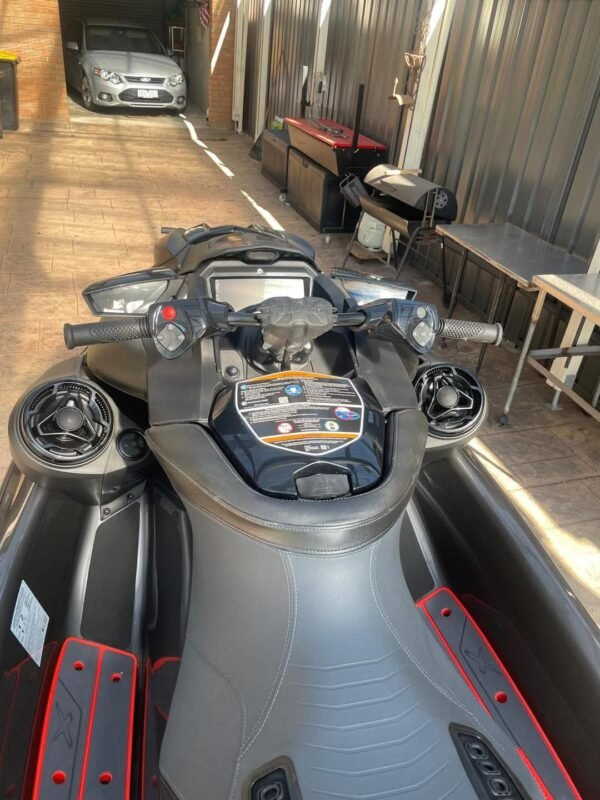 Sea-Doo RXP 300 Limited Seating and Cockpit