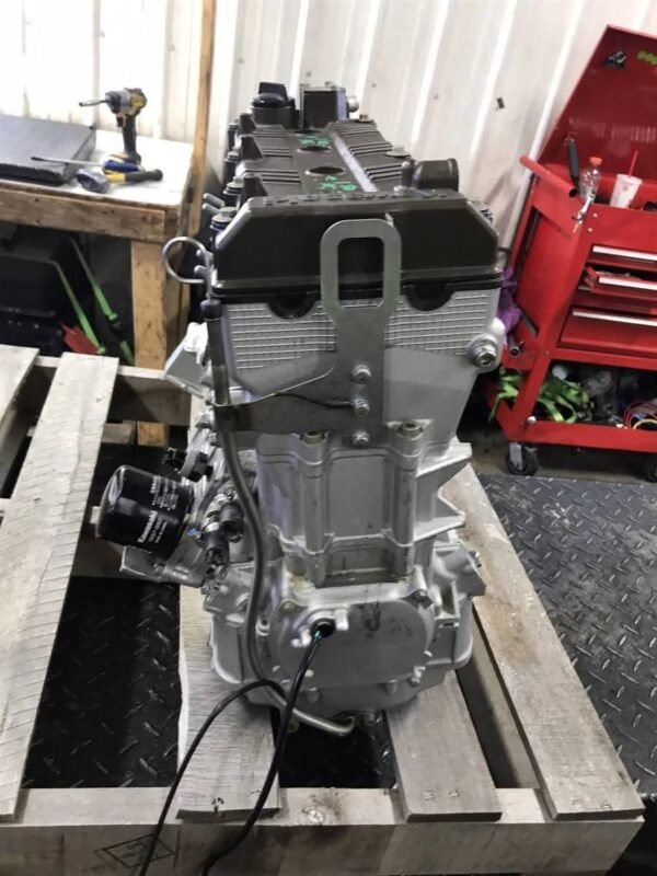 Yamaha FX-140 Engine Side View