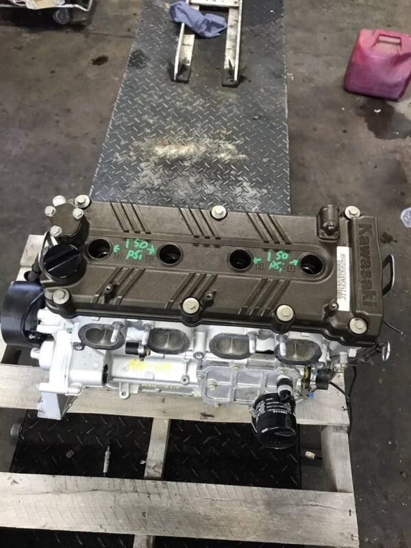 Kawasaki STX-15F Engine Top View