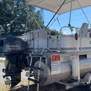 Yamaha 70 HP Outboard Engine on Weere fishing pontoon boat