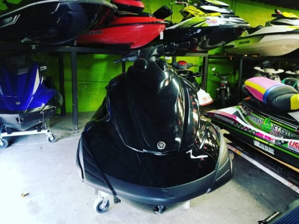 Yamaha FX SHO Front Bow View