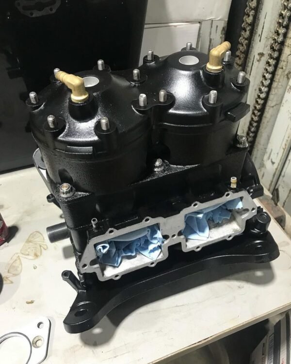 TPE 946 Complete Engine Side View