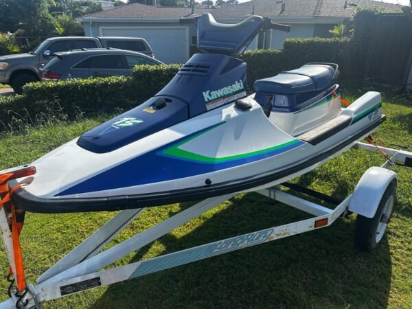 Kawasaki 650 TS Full Side Profile with Trailer