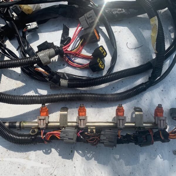 Yamaha VX110 Fuel Rail Top View