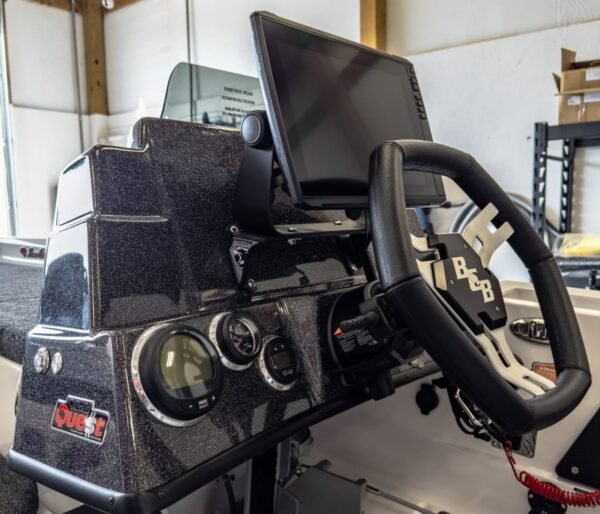 Bass Cat Lynx STS Helm Station and Controls