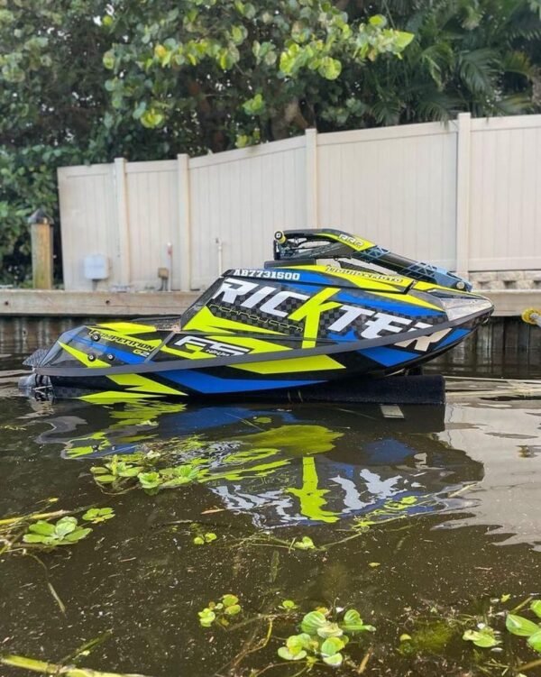 Rickter XFS Ninja On-Water Action