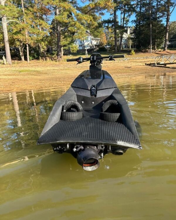 Nitro C-1 On-Water Freestyle Shot