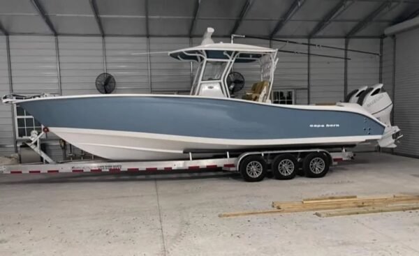 Cape Horn 32XS Port Side Profile