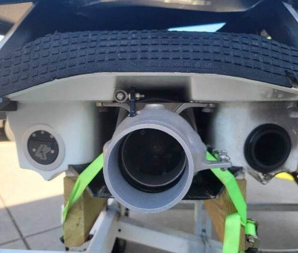 Rickter Edge FR Pump and Nozzle Close-Up