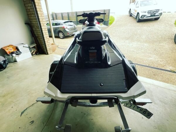 Yamaha VX Limited Rear Stern View