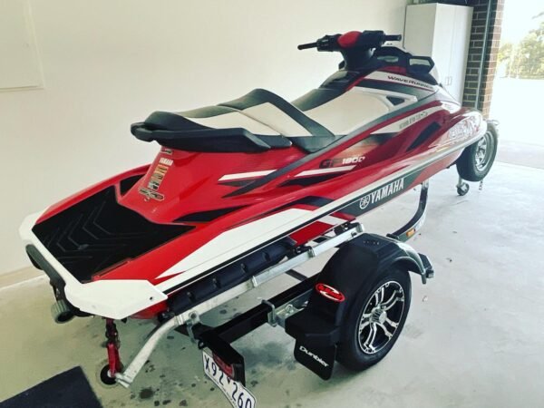 Yamaha GP1800 SVHO Right Rear Jet Pump View