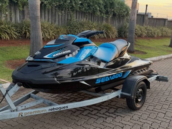 Sea-Doo GTR 230 with Trailer
