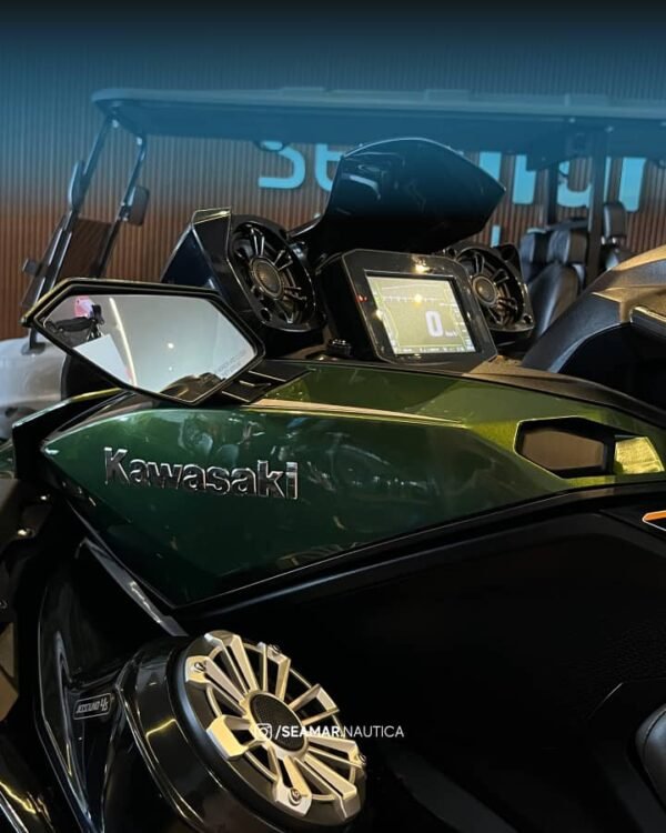 Kawasaki Ultra 160LX Seating and Controls