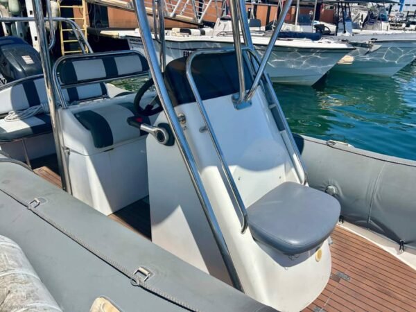 Falcon Inflatables 650 Seating Layout and Deck Space