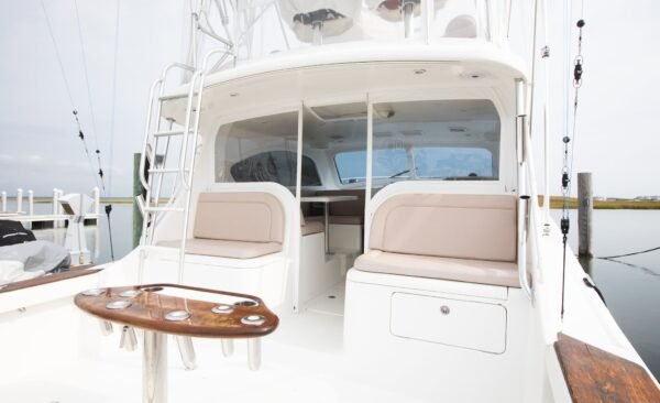 Viking 72 Deck Seating Area
