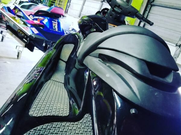 Yamaha FX SHO Top Deck and Seat View
