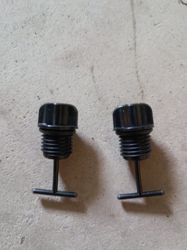 Yamaha WaveBlaster drain plug