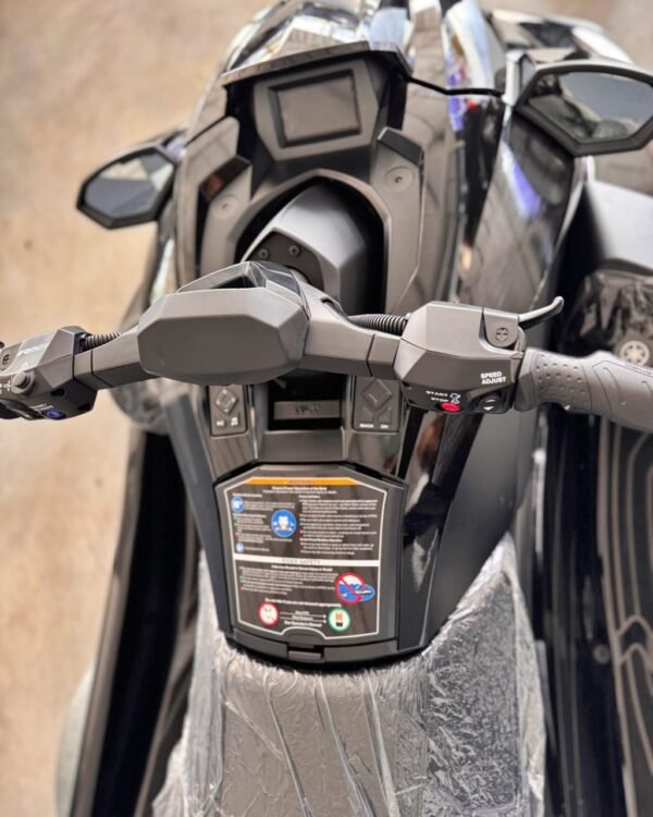 Sport seating and handlebar view on Yamaha GP SVHO 1800 Turbo