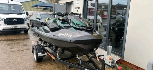 seadoo rxp 300​ RXP-X hull bottom riding in choppy water