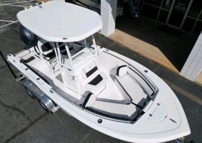 Tidewater 210 LXF top deck layout view